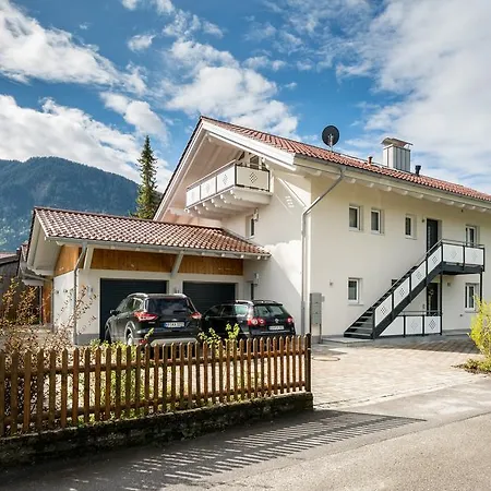 Alpenpanorama Apartment *