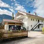Alpenpanorama Appartement *
